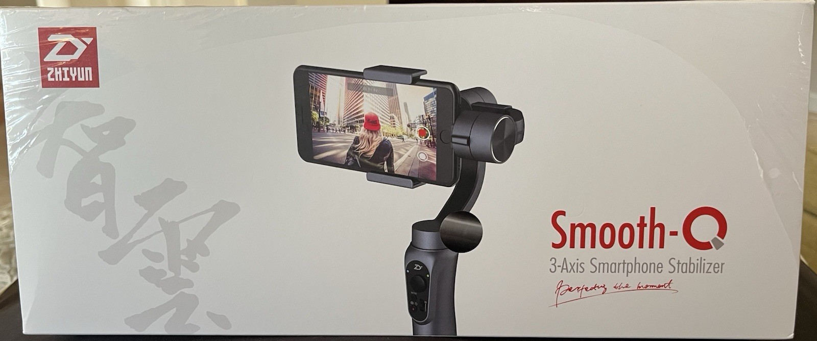 ZHIYUN Smooth-Q 3-Axis Smartphone Gimbal Stabilizer Handheld Black-Open Box New!