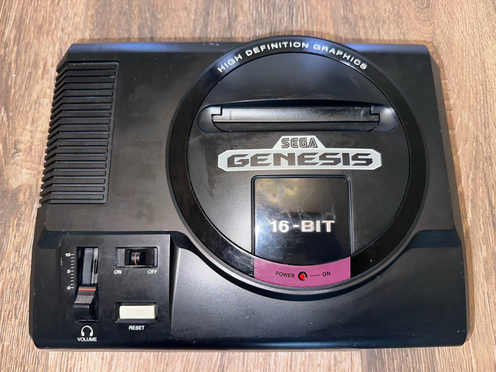 Sega Genesis Model 1 Console Only NON-TMSS VA3 High Definition Graphics TESTED