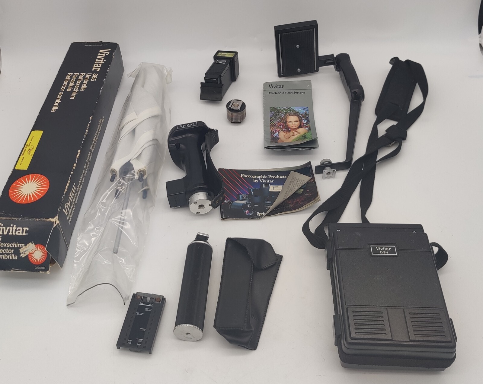 Vivitar Photography Camera Flash lot Accessories Pistol Handle Umbrella 365 Used