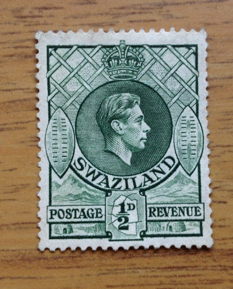 SWAZILAND 1943-54 SG28a. KGVI ½d. GREEN PERF 13½X14 -  MH. Free UK Postage