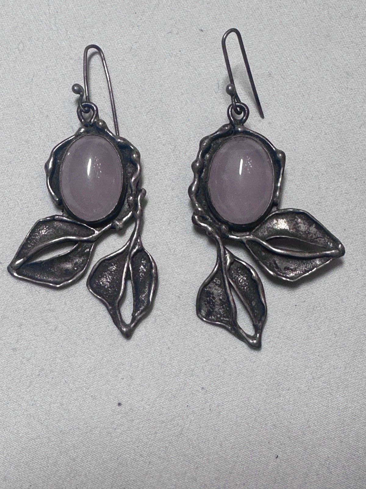 Vintage estate Jewelry Silver Floral And Purple Stone Earrings
