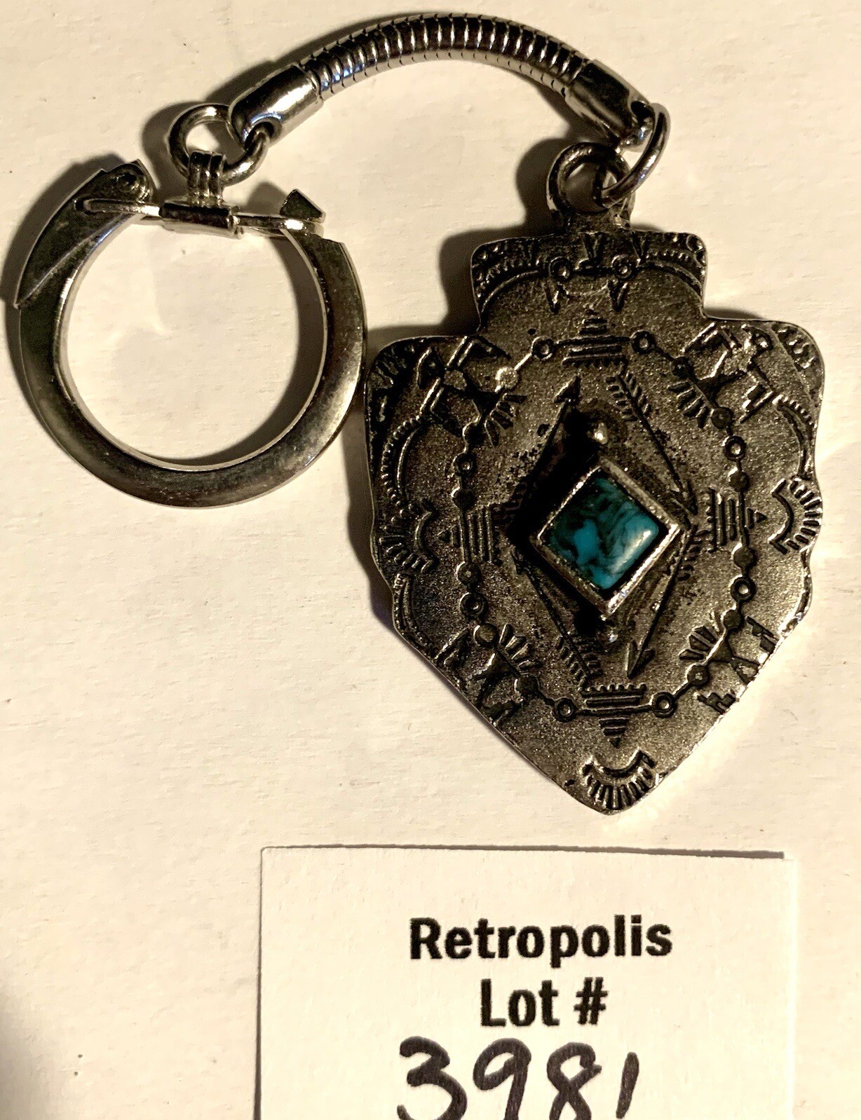 Native American Arrowhead Keychain Faux Turquoise Silver Tone Vintage