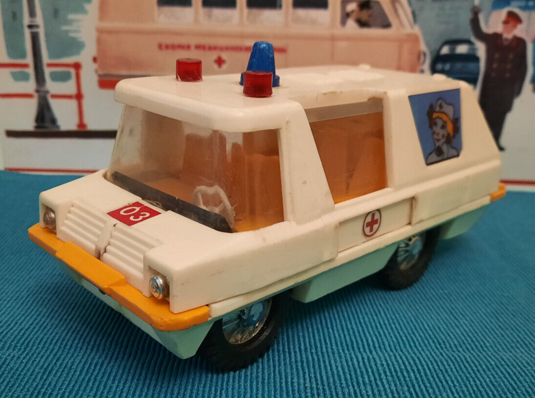 RARE Vintage Plastic Car Medic Minibus Auto Russian Soviet USSR Toy 1980's