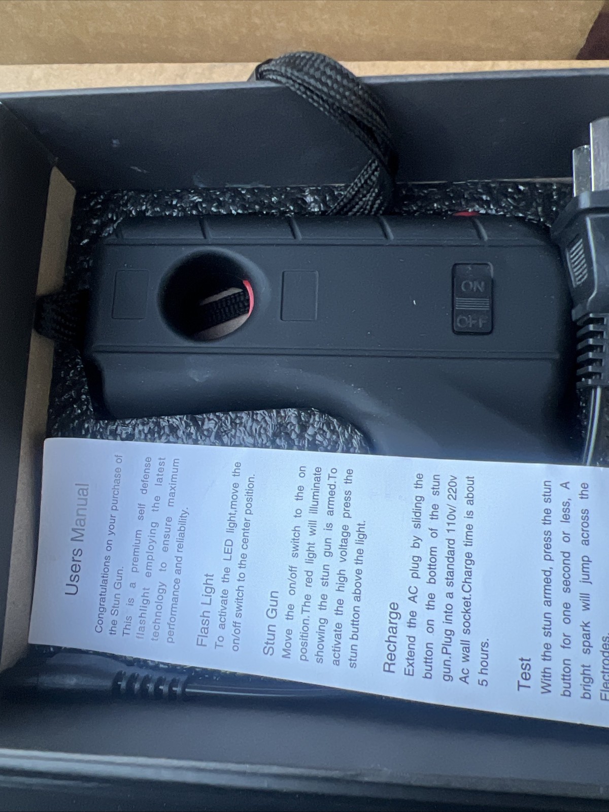 DEFENDER 10 Million Volt Rechargeable Pistol Grip STUN GUN / Light Self Defense