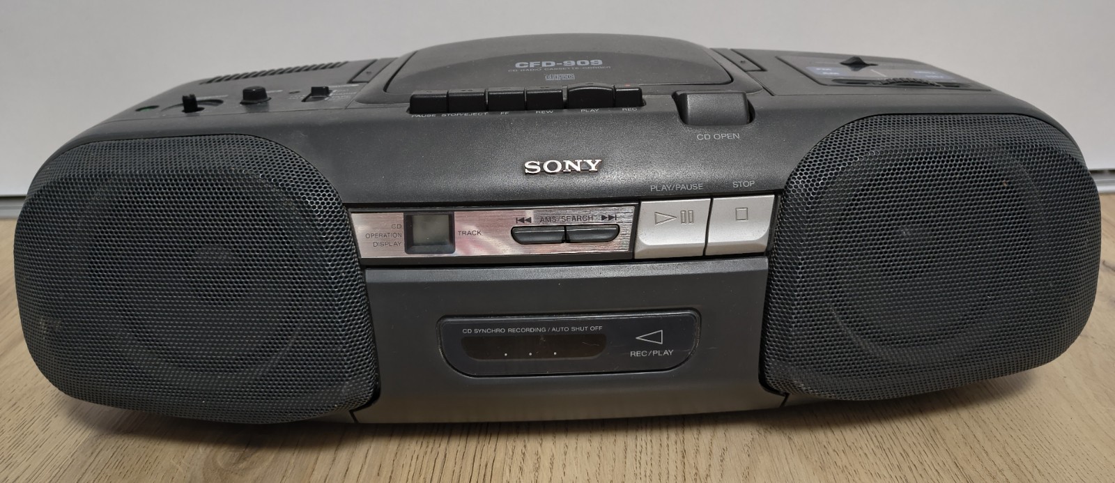 Sony CFD-909