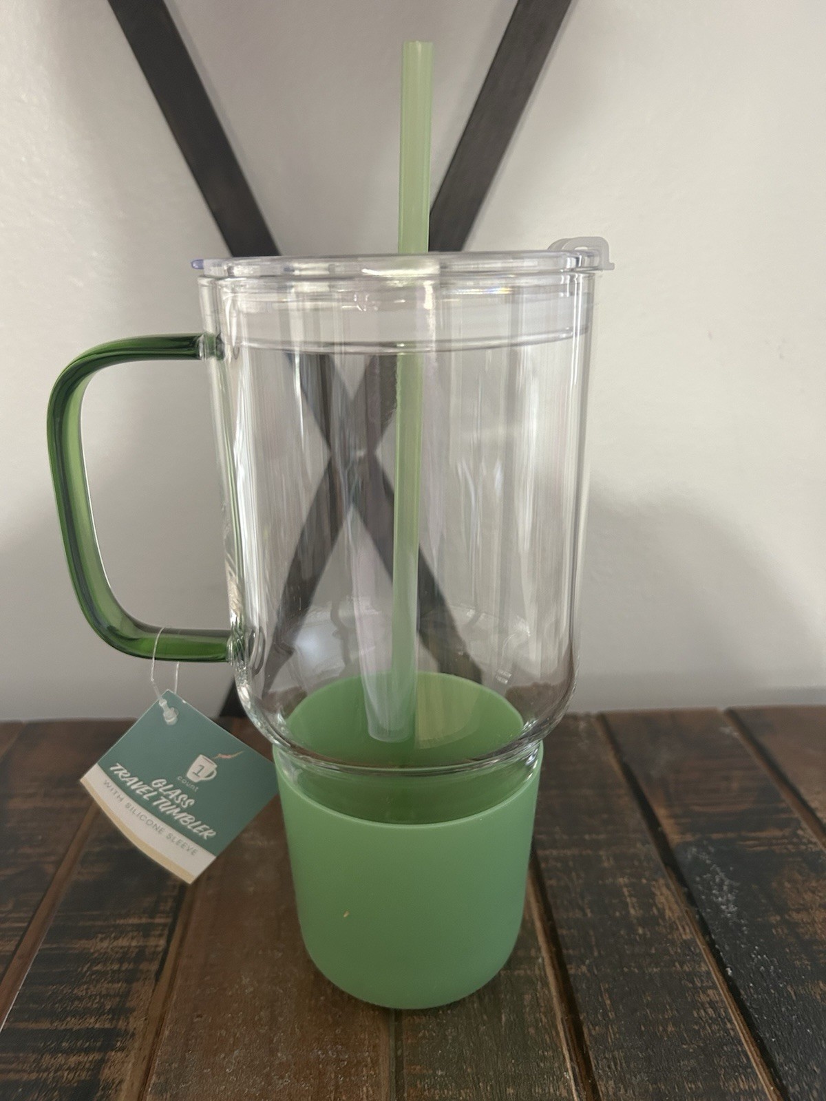 Target Bullseye Playground 33.8 oz Clear Glass Tumbler Green Sleeve 2026 NEW