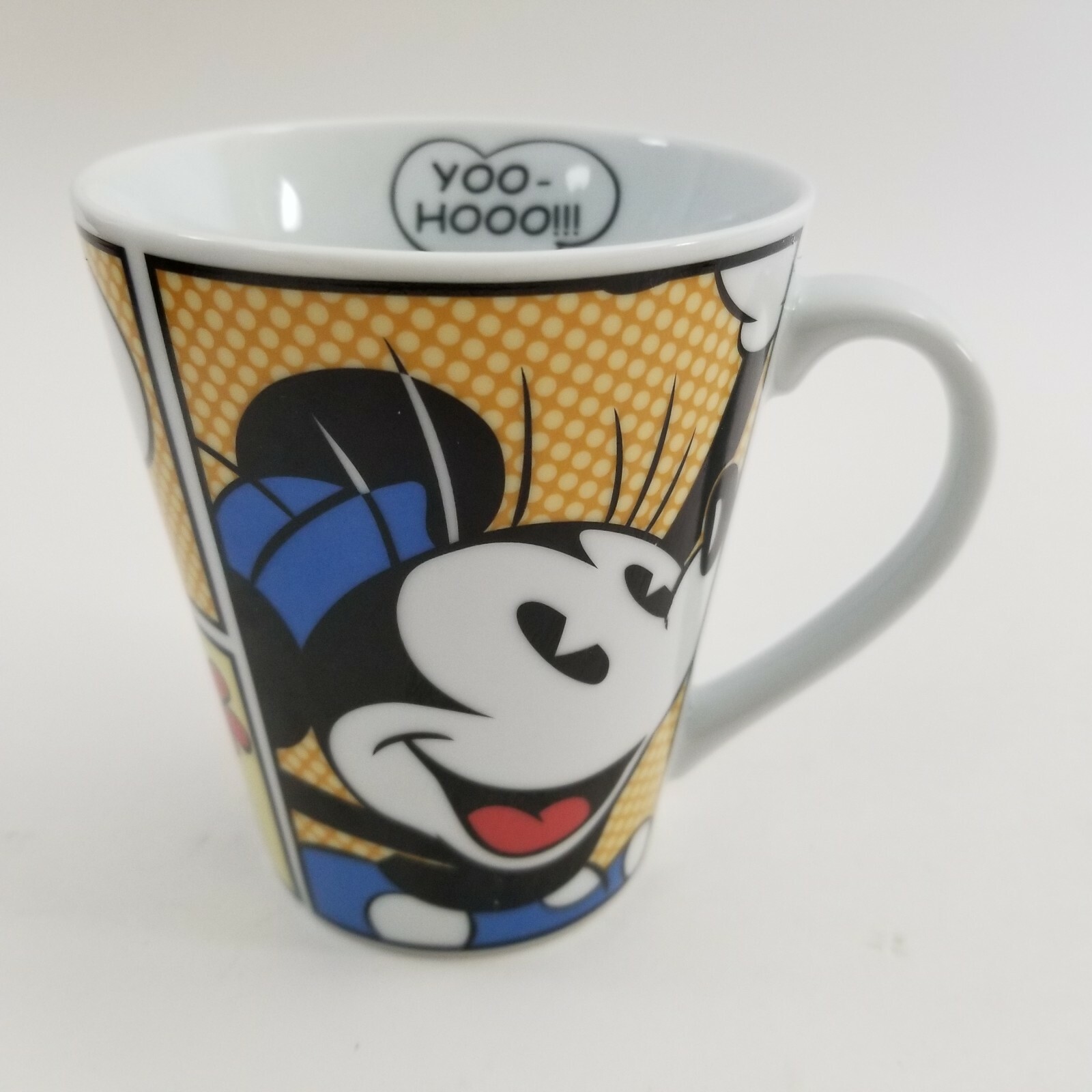 Minnie Mouse Disney Hot Cold Tea Latte Coffee Mug Cup Says 'Yoo Hoo!' inside 