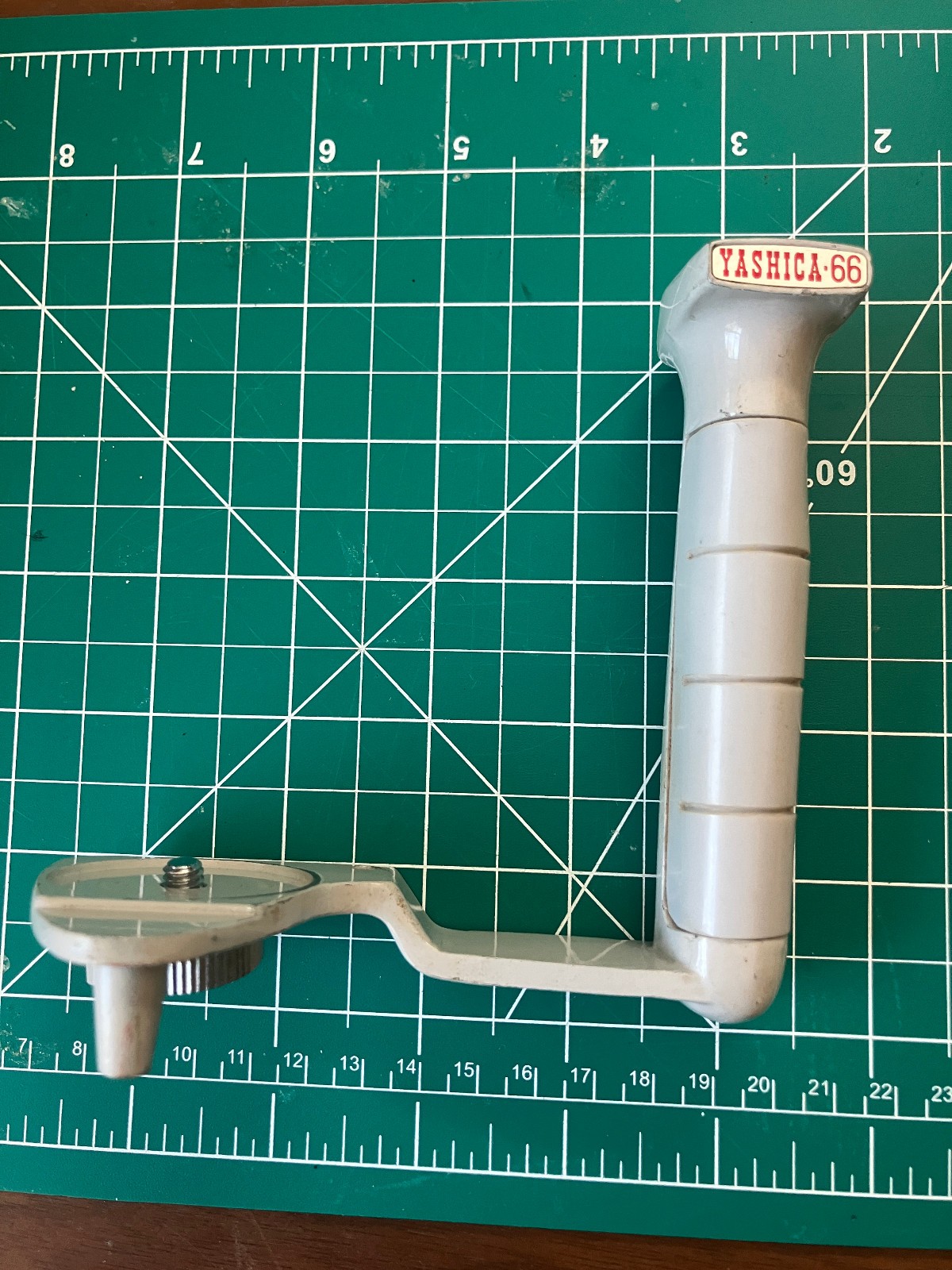 YASHICA 66 ORIGINAL Cold Shoe for FLASH HANDLE HAND GRIP BRACKET