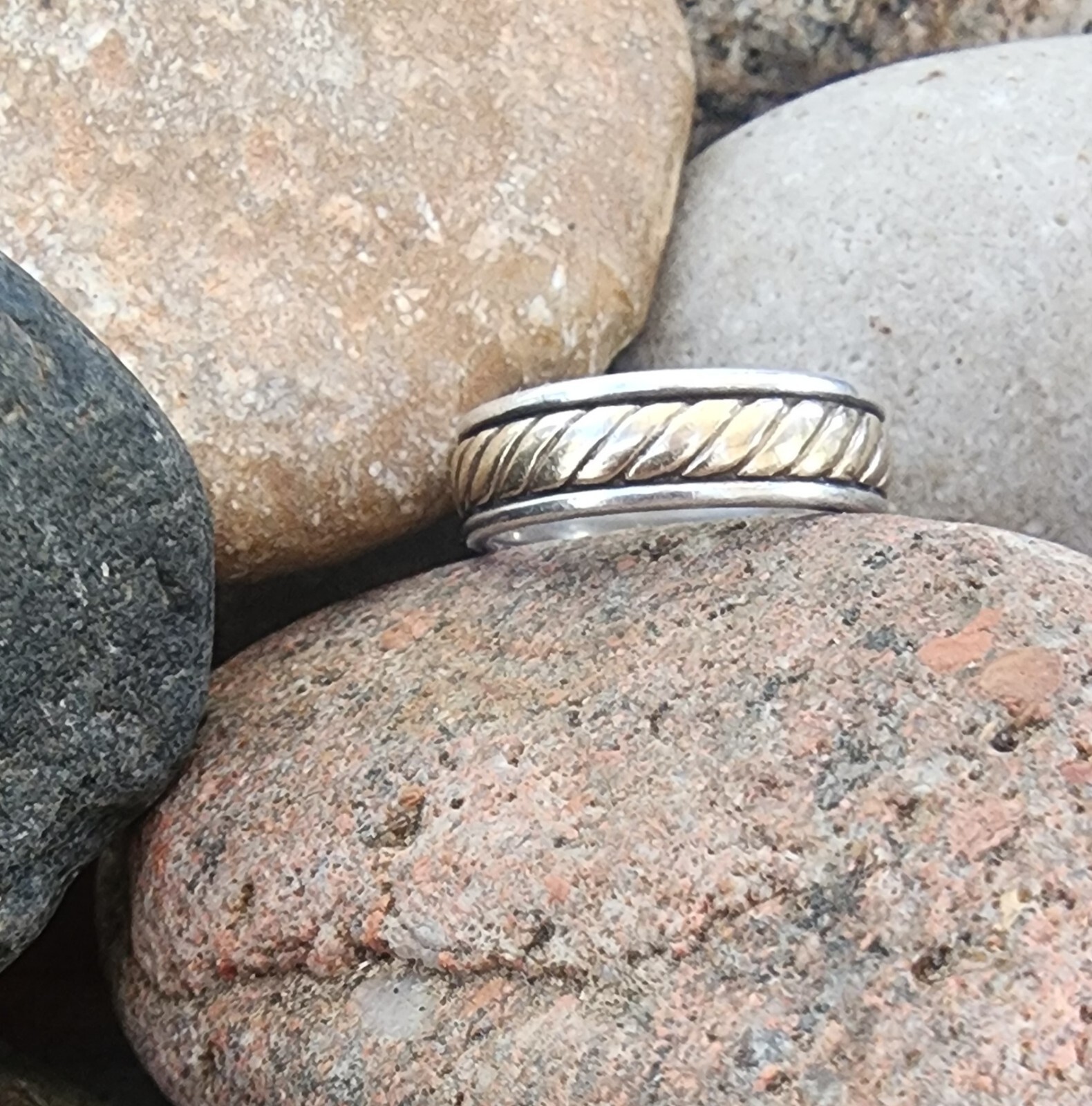 James Avery Retired 14kt Gold and Sterling Silver Ring Size 6.5