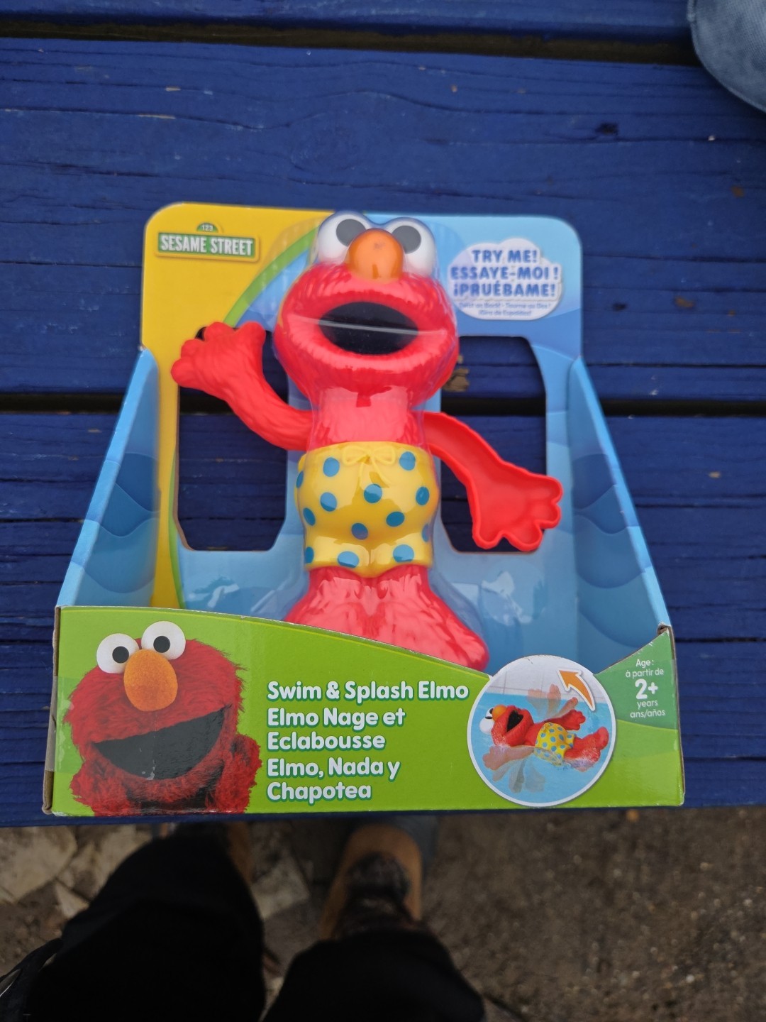 Sesame Street Swim and Splash Elmo Wind Up Bath Pool Toy NEW