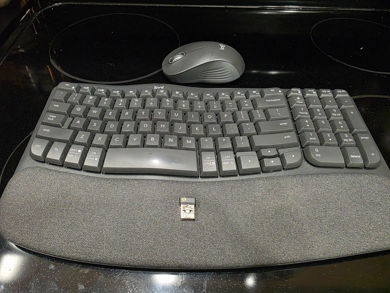Logitech Wave Keys MK670 Combo Wireless Ergonomic Keyboard & M550L Mouse WORKING