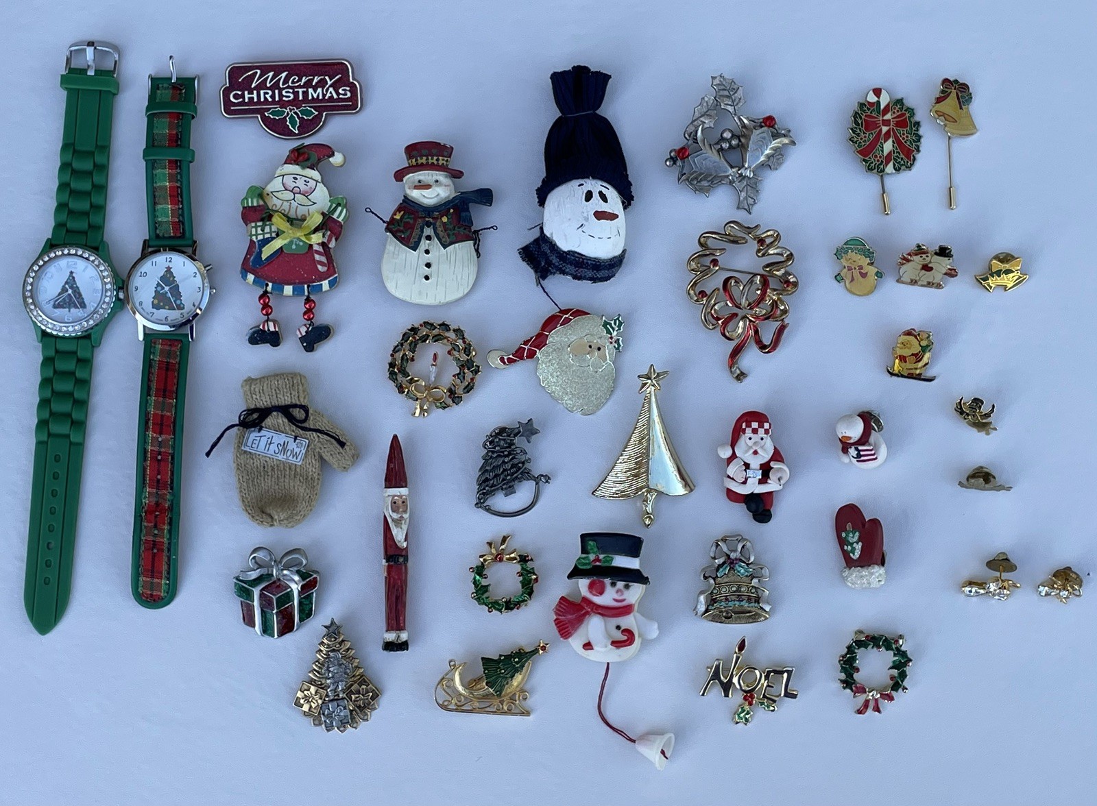 Lot Of Vintage To Now Mixed CHRISTMAS Brooch Pin Watch Lot Mostly Unsigned 