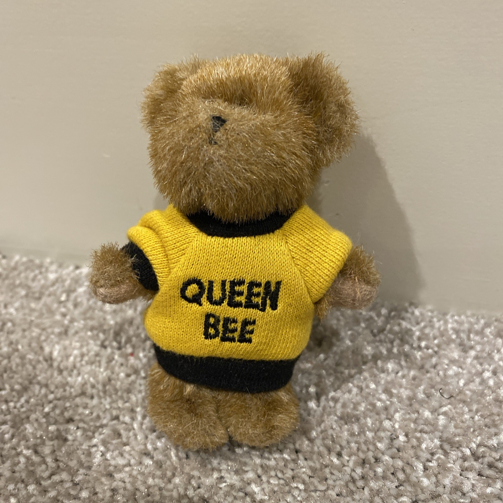 Mini Boyds Bear Queen Bee Yellow Sweater Plush Keychain Thinkin of Ya Series 4”