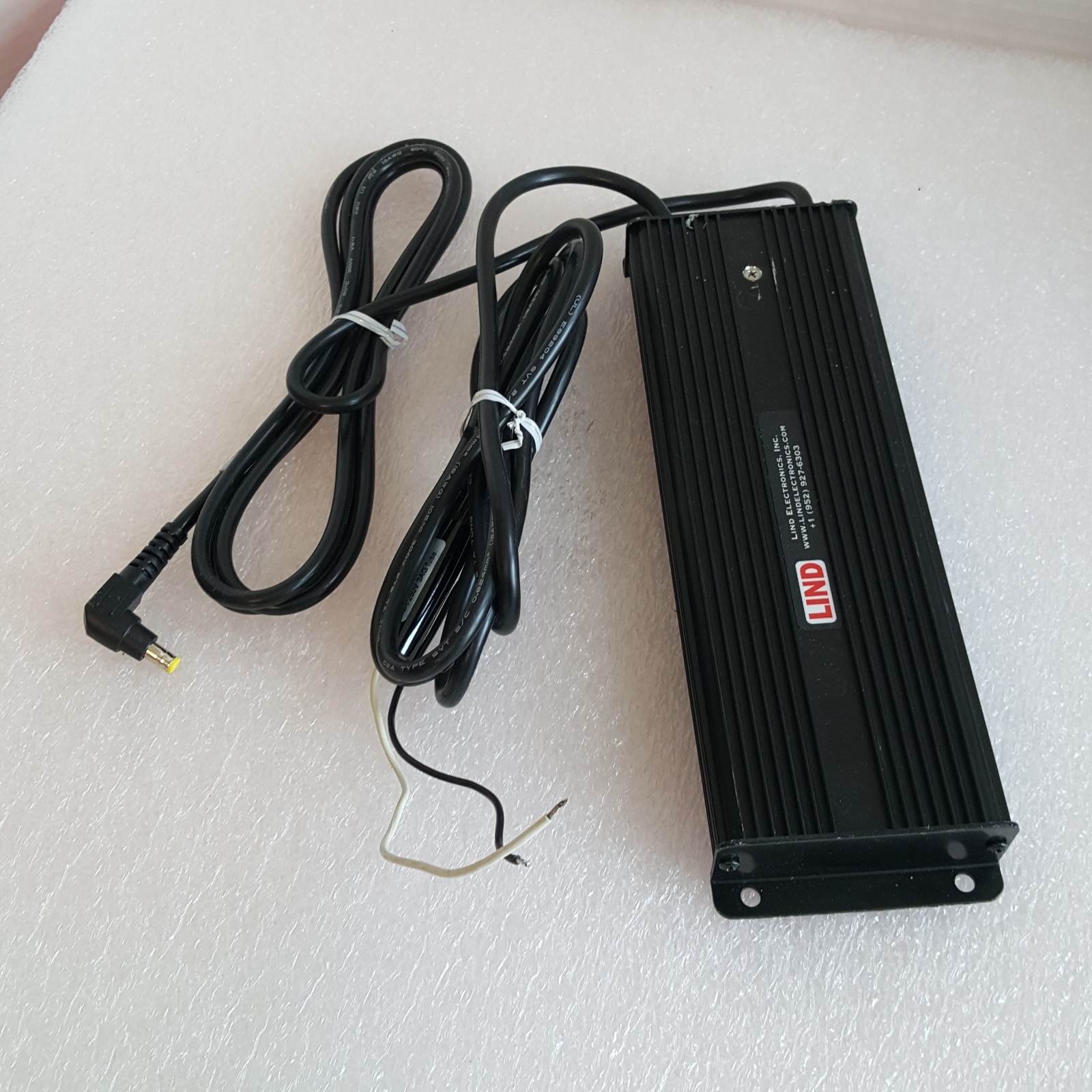 LIND ELECTRONICS CF-LNDDC80I - 80W Isolated Forklift Adapter