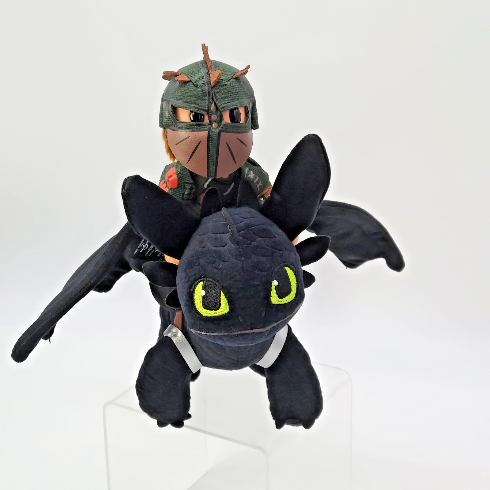 Universal Epic How To Train Your Dragon Hiccup Riding Toothless Night Fury Plush