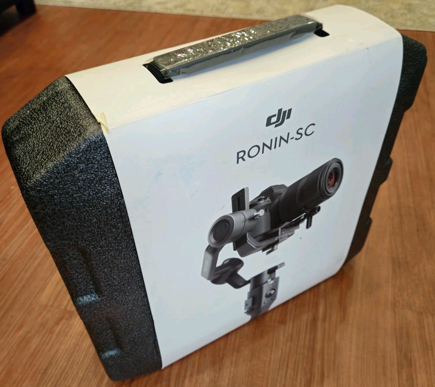 DJI Ronin-SC - Camera Stabilizer, 3-Axis Handheld Gimbal for DSLR and Mirrorl...