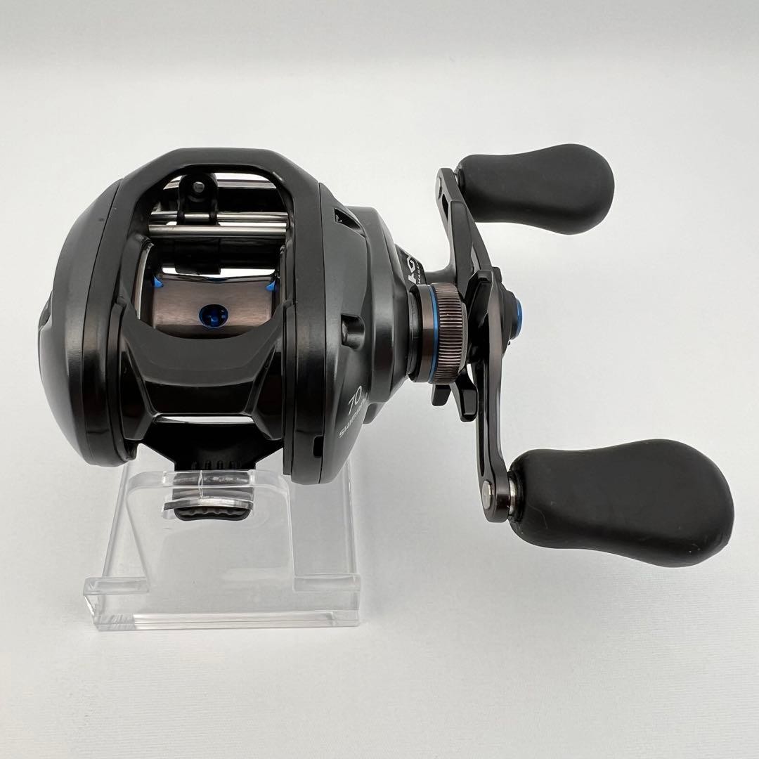 Shimano 19 SLX MGL 70, good condition