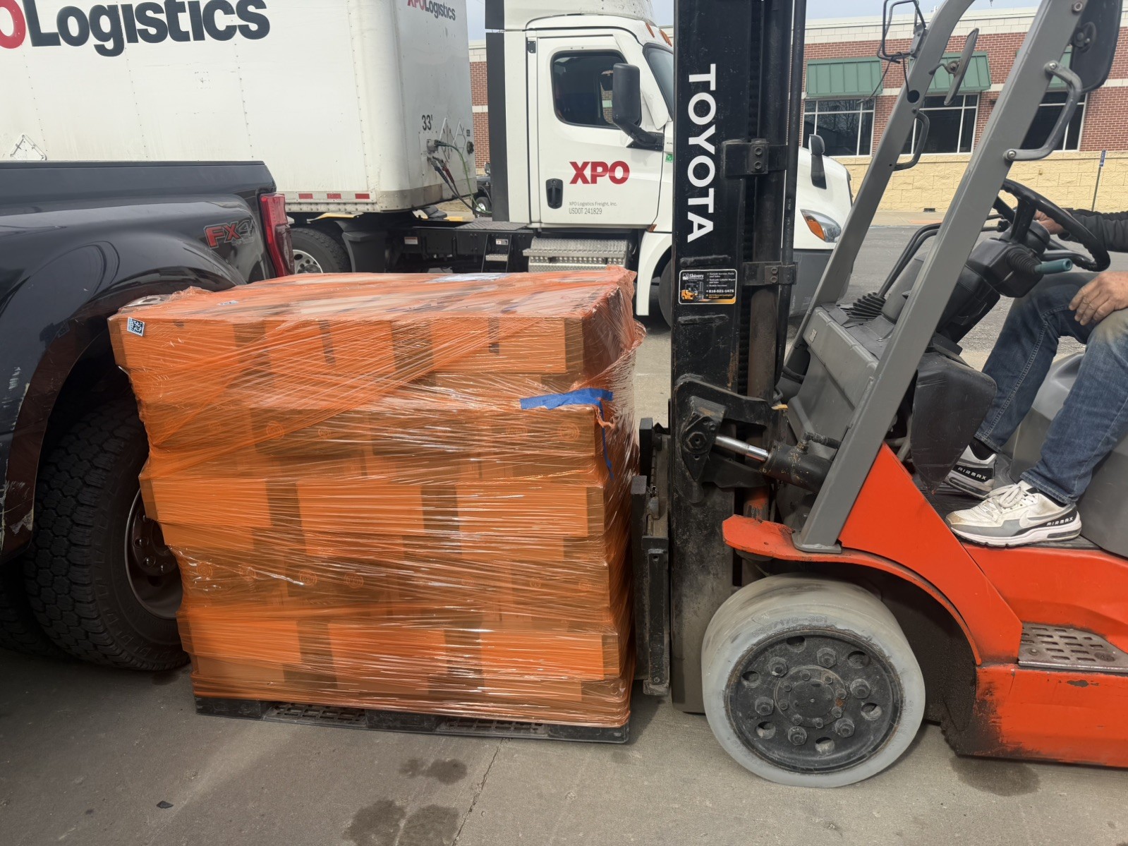 Bitmain original 3 phase T21 BTC Miner - DM for lots 