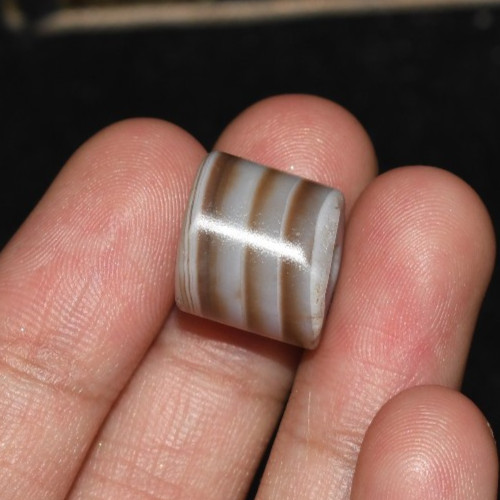 Authentic Rare Ancient Tibetan Himalayan Banded Agate Stone Bead good Condition
