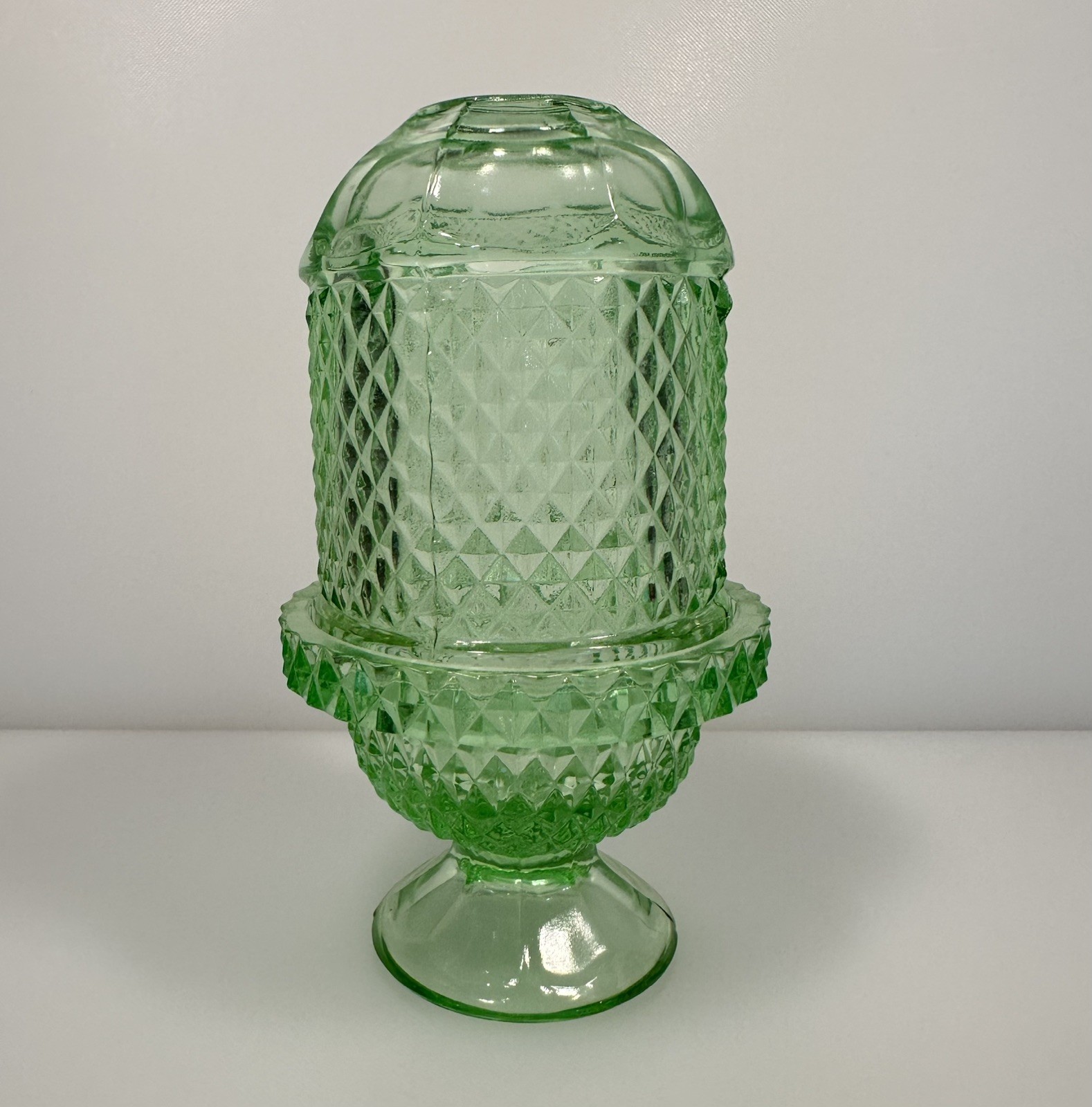 Viking Glass RARE Diamond Point SPRING GREEN Fairy Lamp 