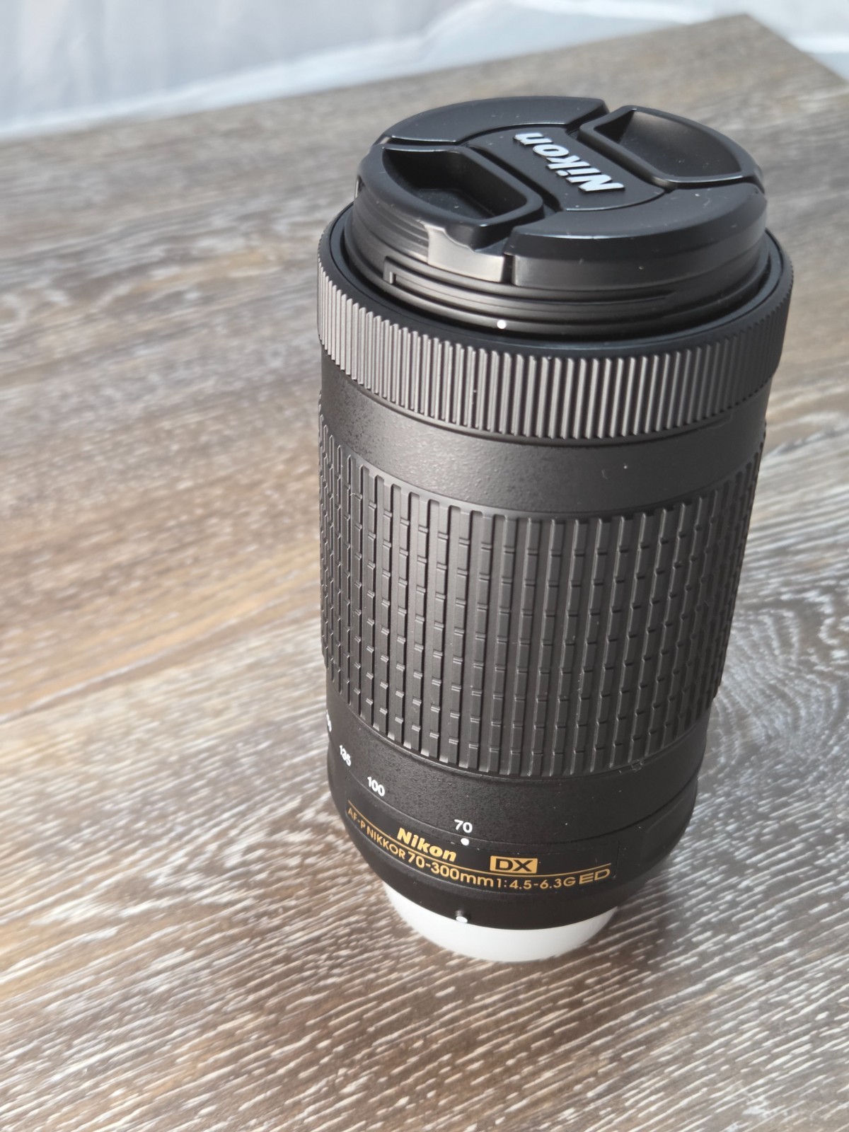 Nikon AF-P DX NIKKOR 70-300mm f/4.5-6.3G ED Lens w/ Caps FAST SHIP