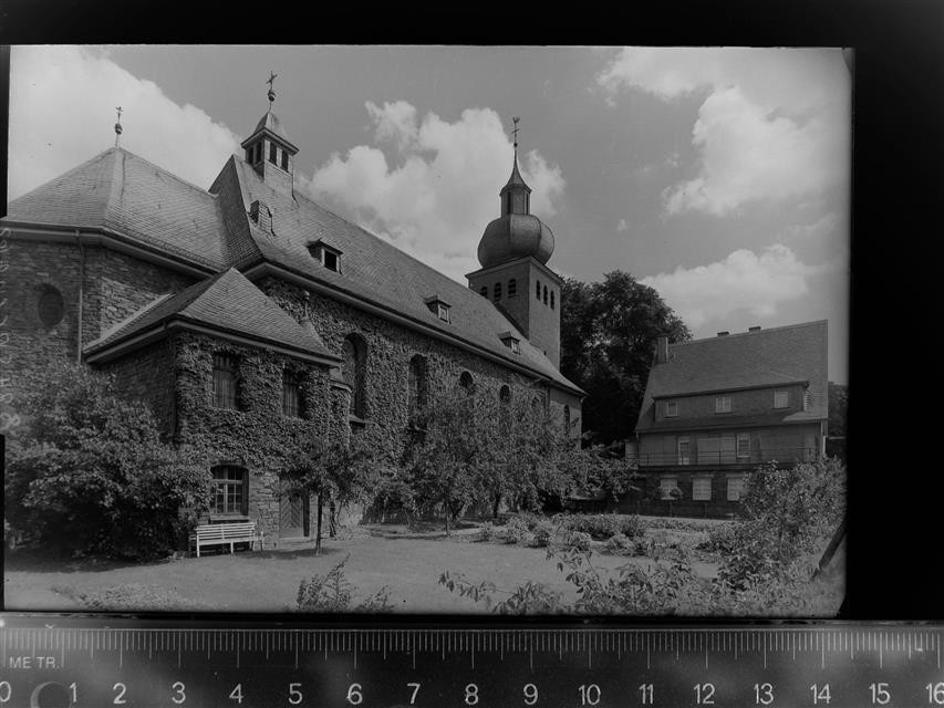 30055589 - 5950 Roenkhausen