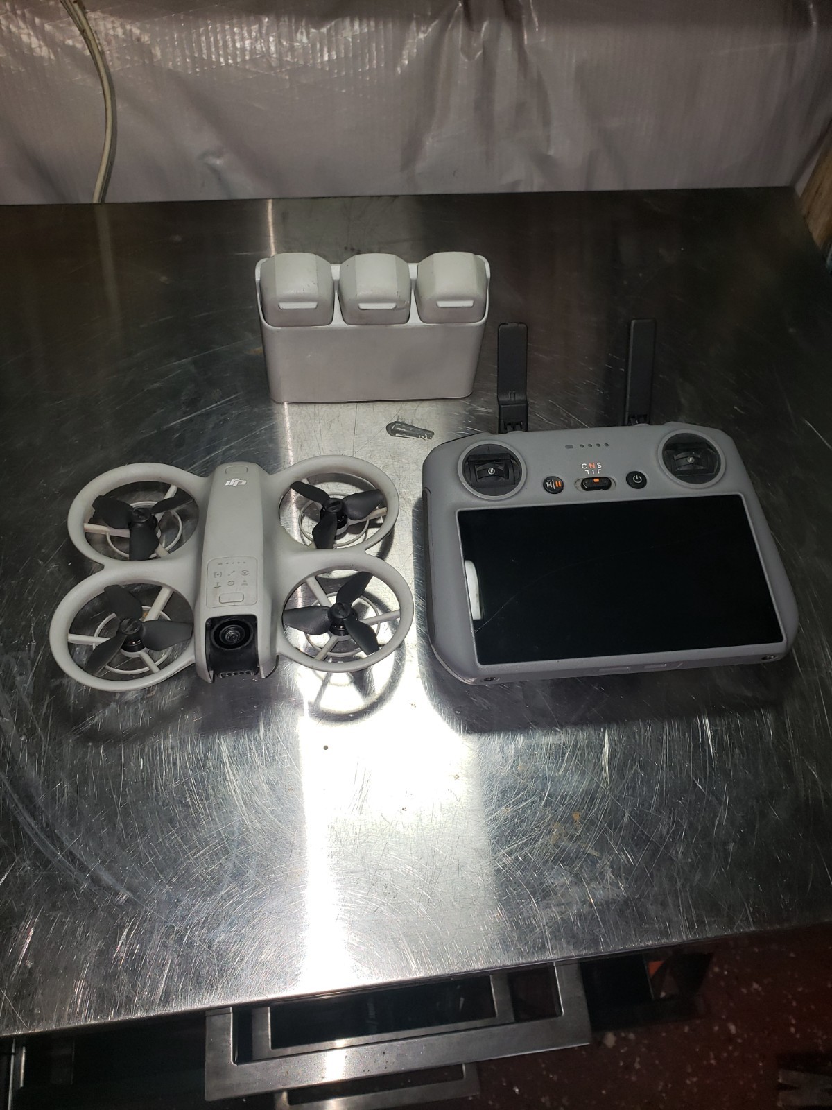DJI neo fly more combo + Rc 2 remote