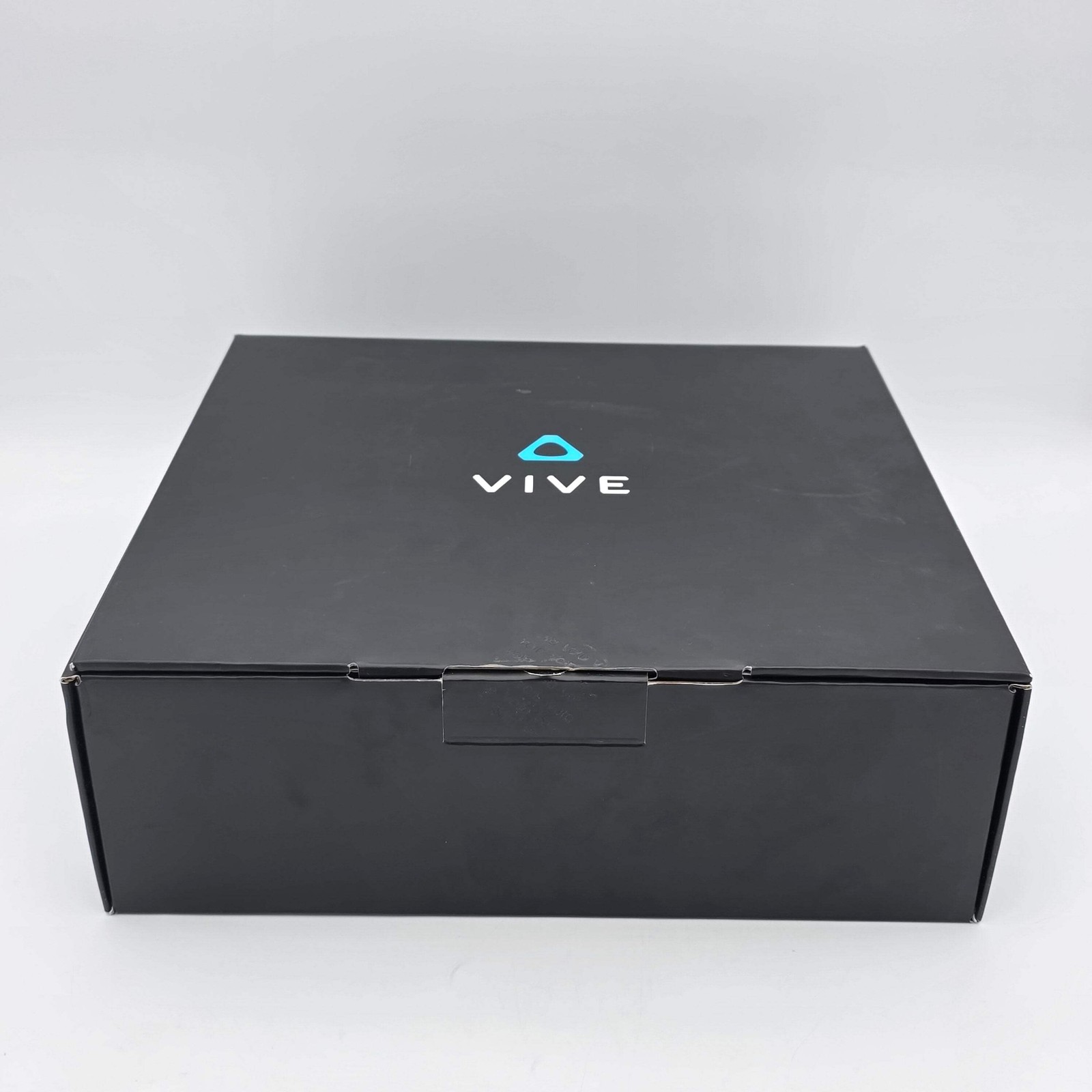 HTC Vive Focus 3 128GB Virtual Reality Headset 2QA4100