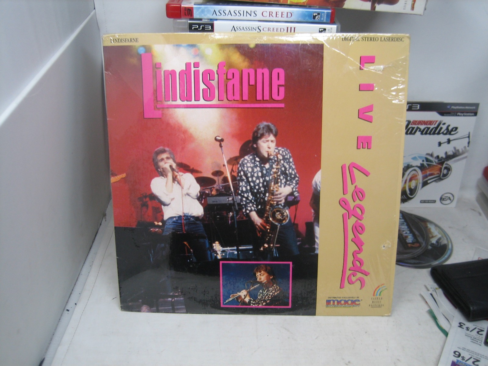 vintage laserdisc LINDISFARNE - LIVE LEGENDS LD