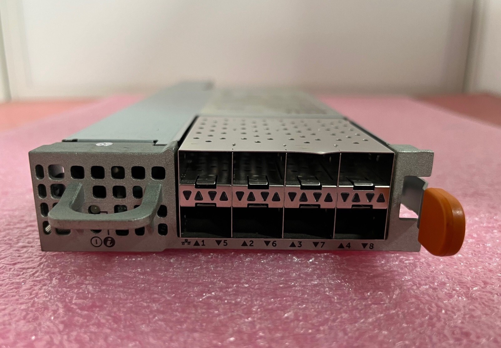 Dell 3J2XW 8 PORT 10GBE PASSTHROUGH I/O MODULE (03J2XW)