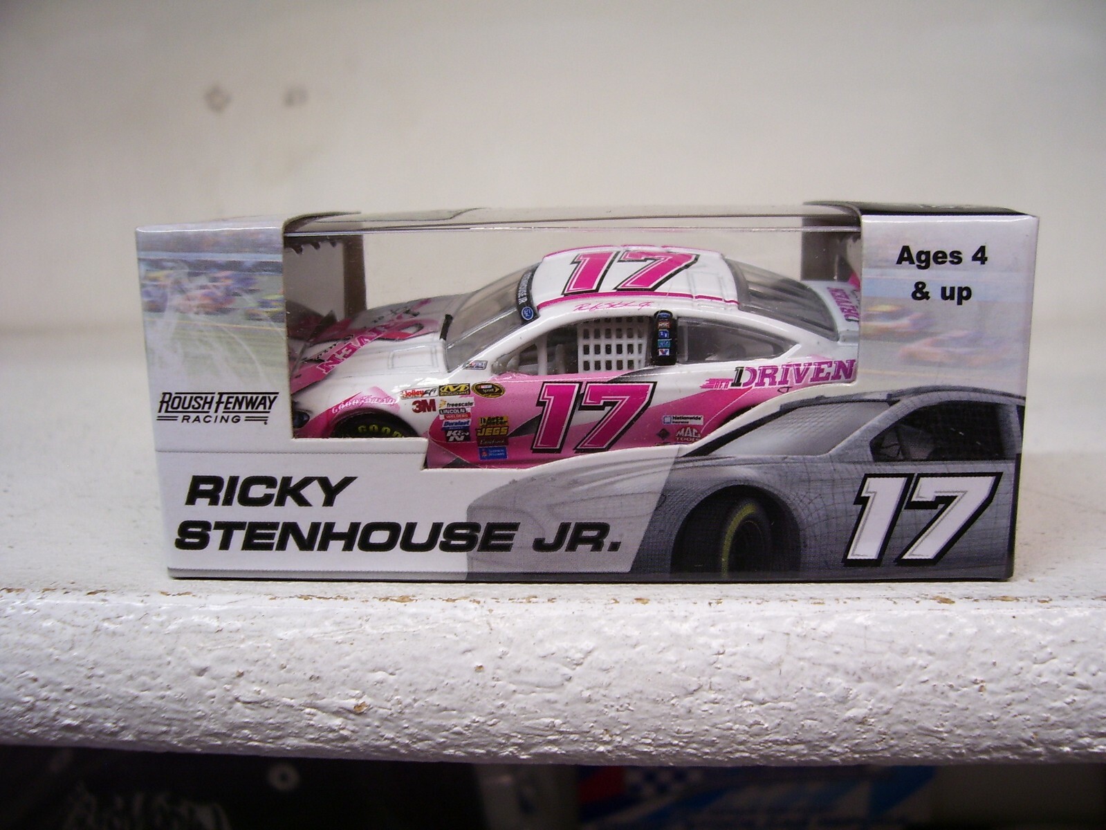 2013 1/64 #17 RICKY STENHOUSE JR DRIVEN PINK FORD FUSION ACTION