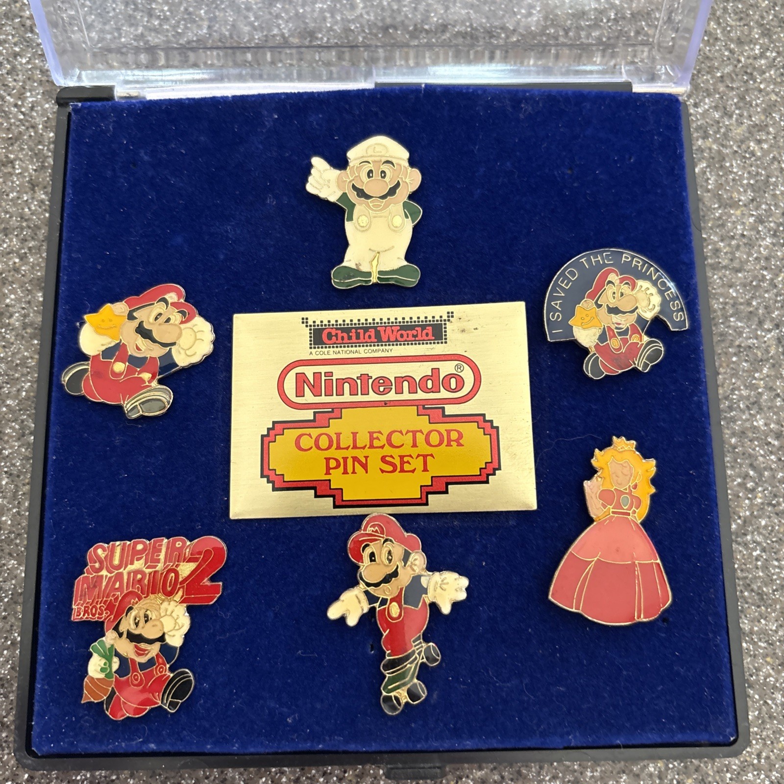 Vintage 1989 Nintendo Super Mario Brothers Collector Pin Set Save The Princess