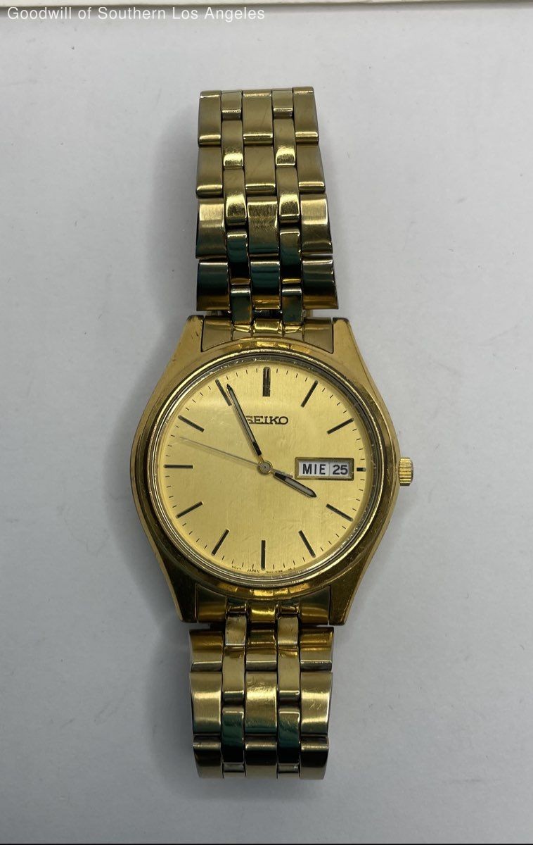 Vinatge Seiko Gold Tone Watch - 7N43-9048 A4