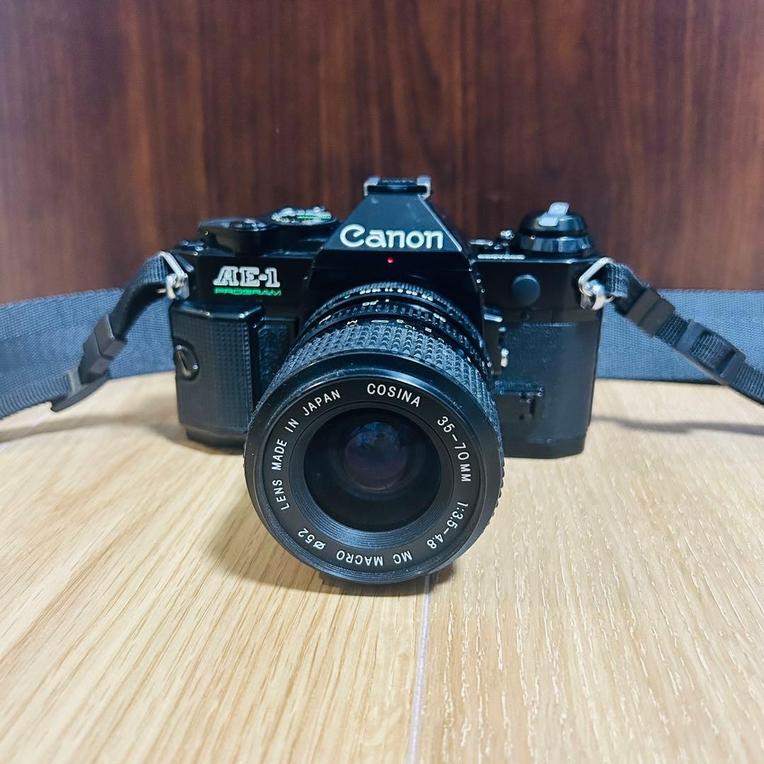 Canon Ae-1 Program Cosina Fd 35-70Mm/3.5