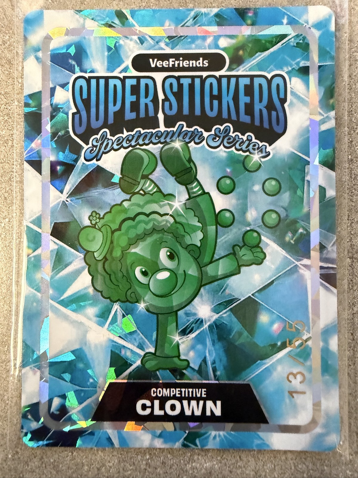 VeeFriends Super Stickers Spec. Competitive Clown Holo /55