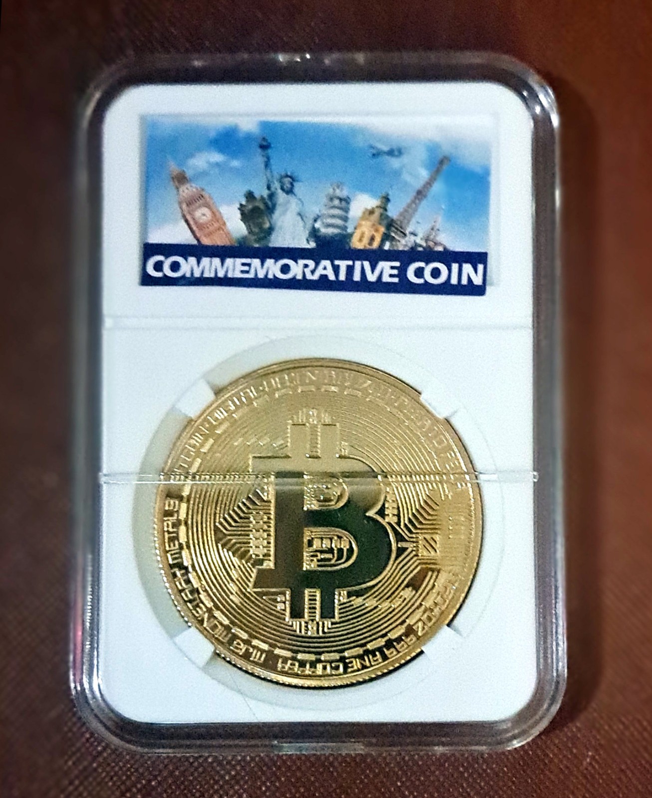 Bitcoin Commemorative Physical Bitcoin Cryptocurrency Collectible • L👀K • ✔👍💖