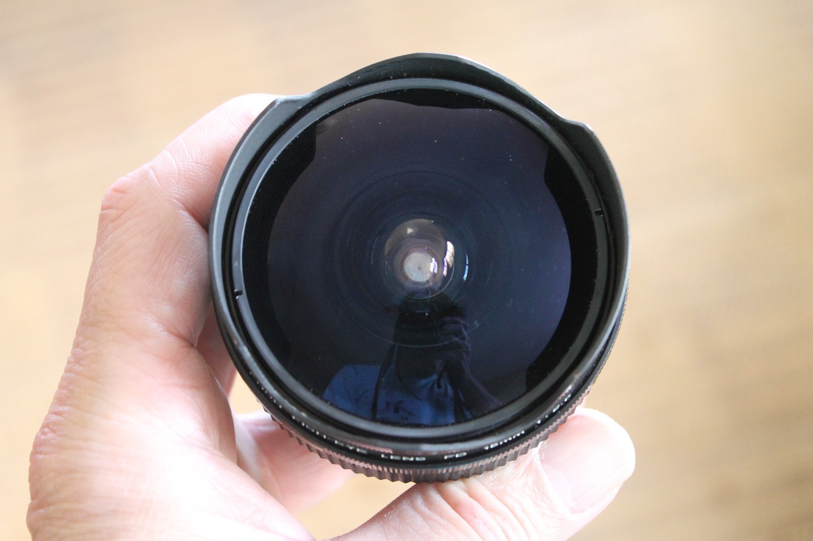 Canon FD 15mm f2.8 Fisheye Lens (READ DESCRIPTION)