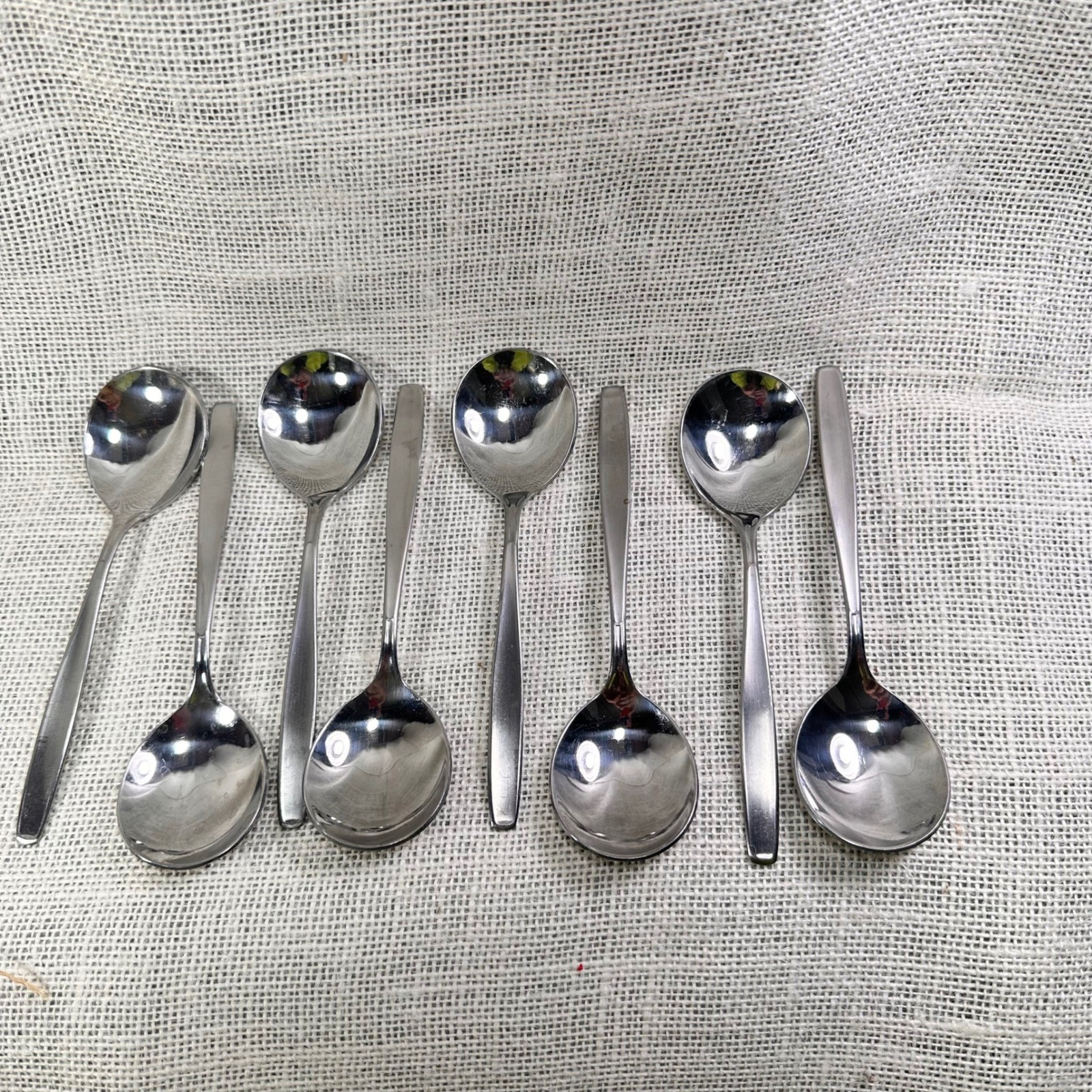Oneida Stainless USA Lot of 8 Cream Soup Spoons Plain Flatware Replacement