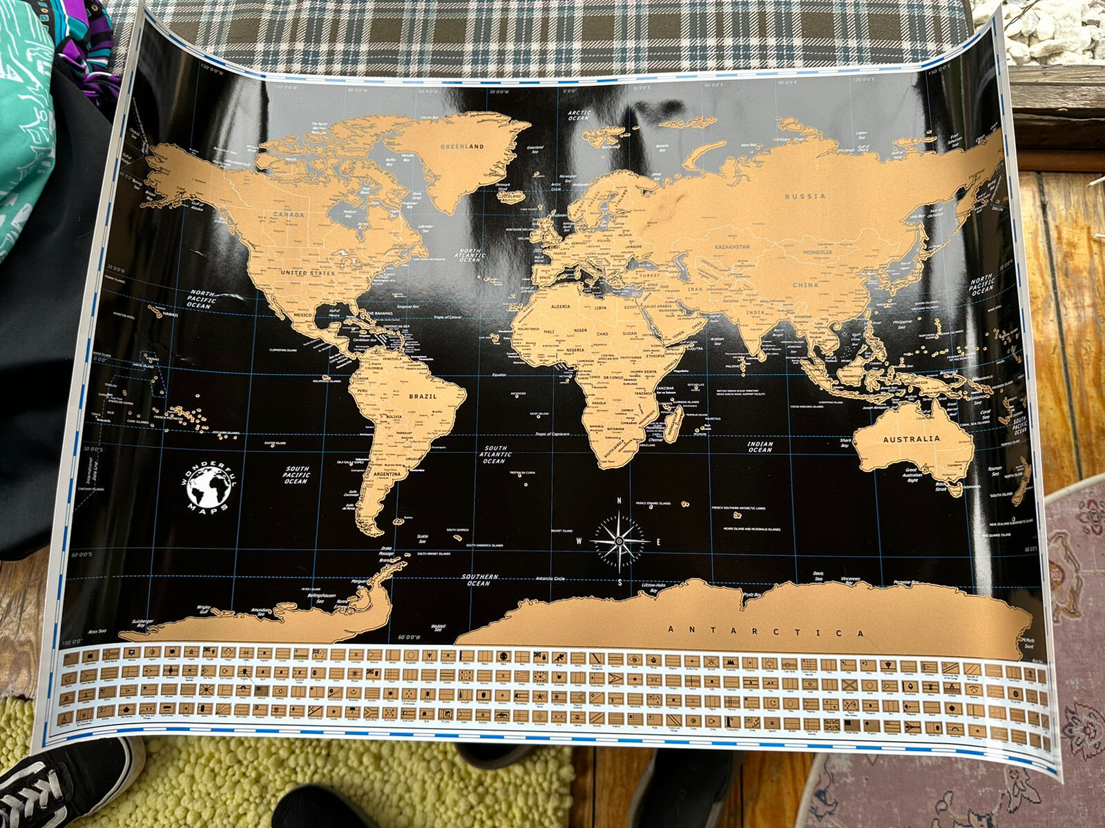 Scratch Off World Map for Marking Travelled Locations New