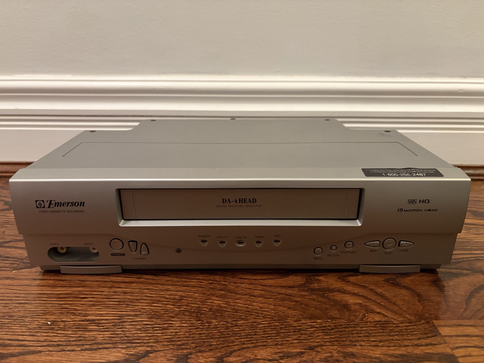 NICE Emerson EWV404 19 Micron DA-4 Head VCR Player Recorder - Works - NO REMOTE