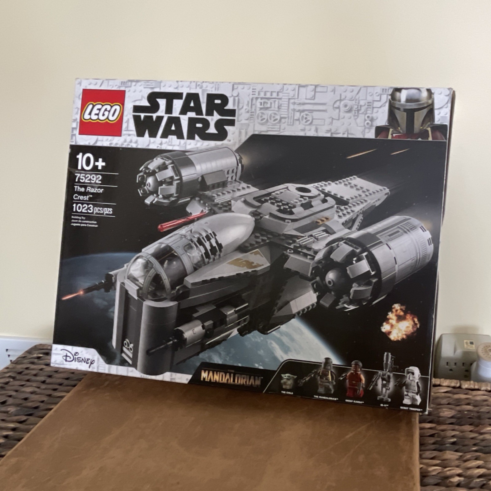 LEGO Star Wars The Mandalorian Razor Crest 75292 EMPTY BOX ONLY