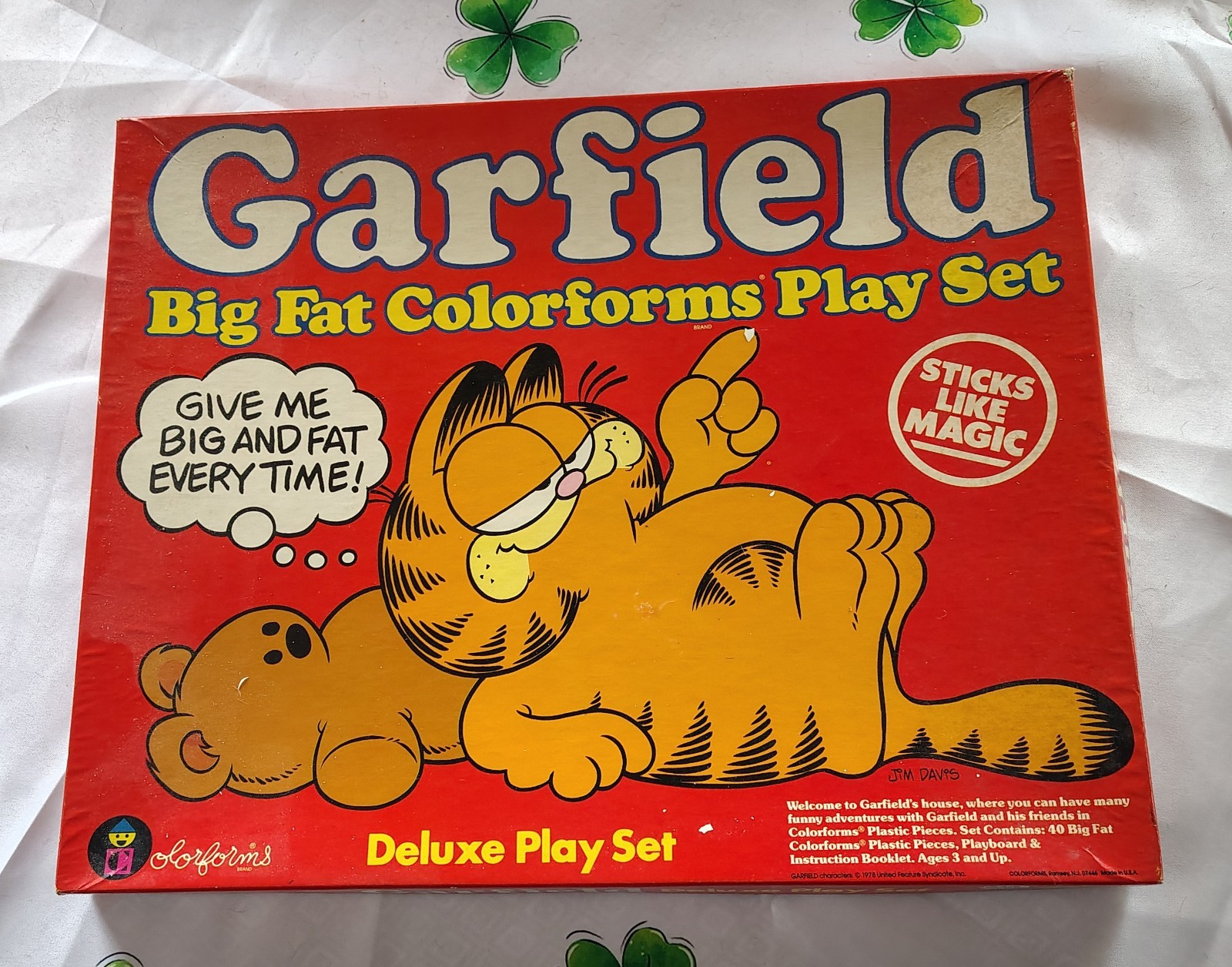 Vintage Garfield Big Fat Colorforms Deluxe Play Set collectible Rare