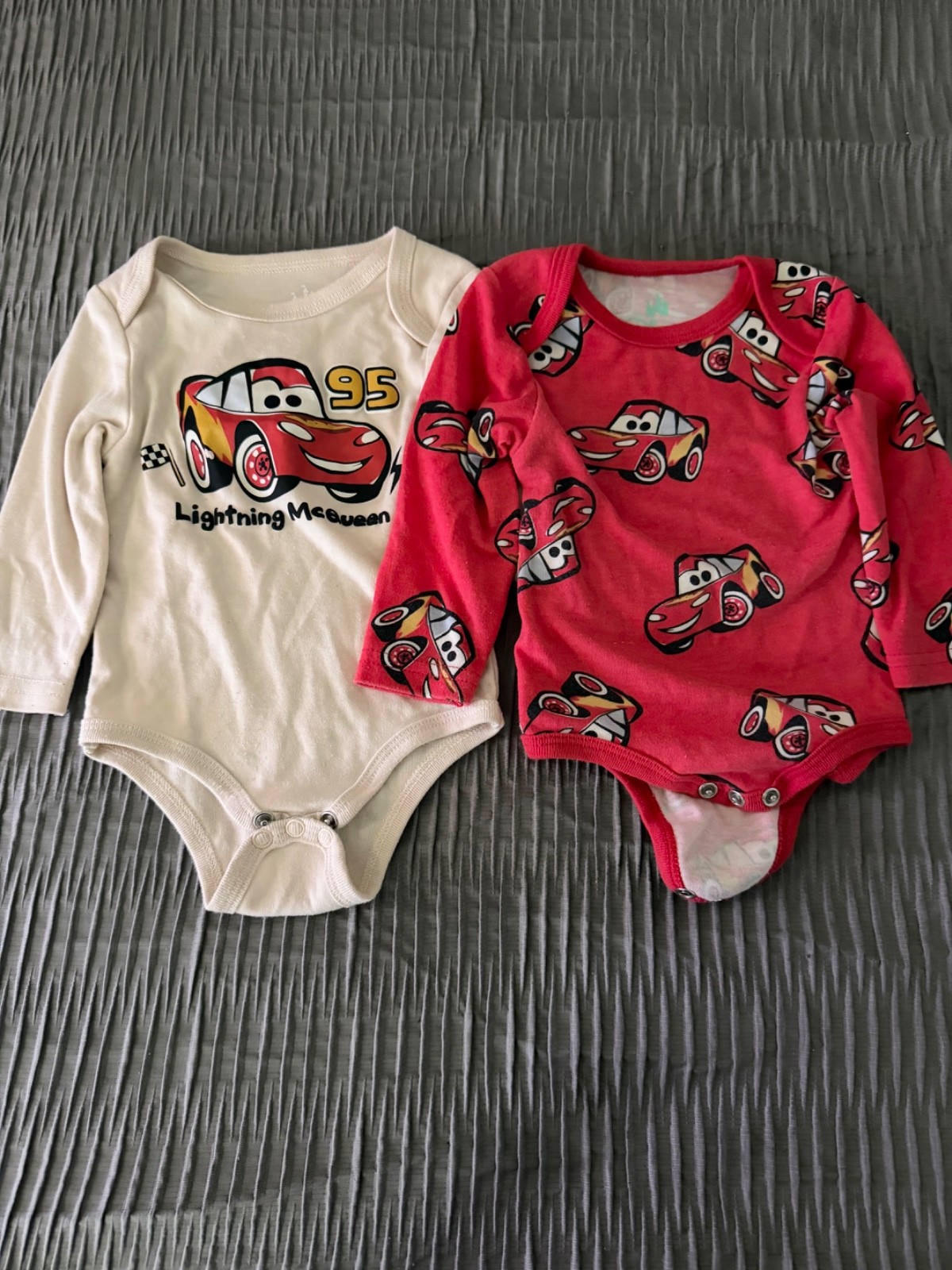 lighting mcqueen baby long sleeve SIZE 3-6m