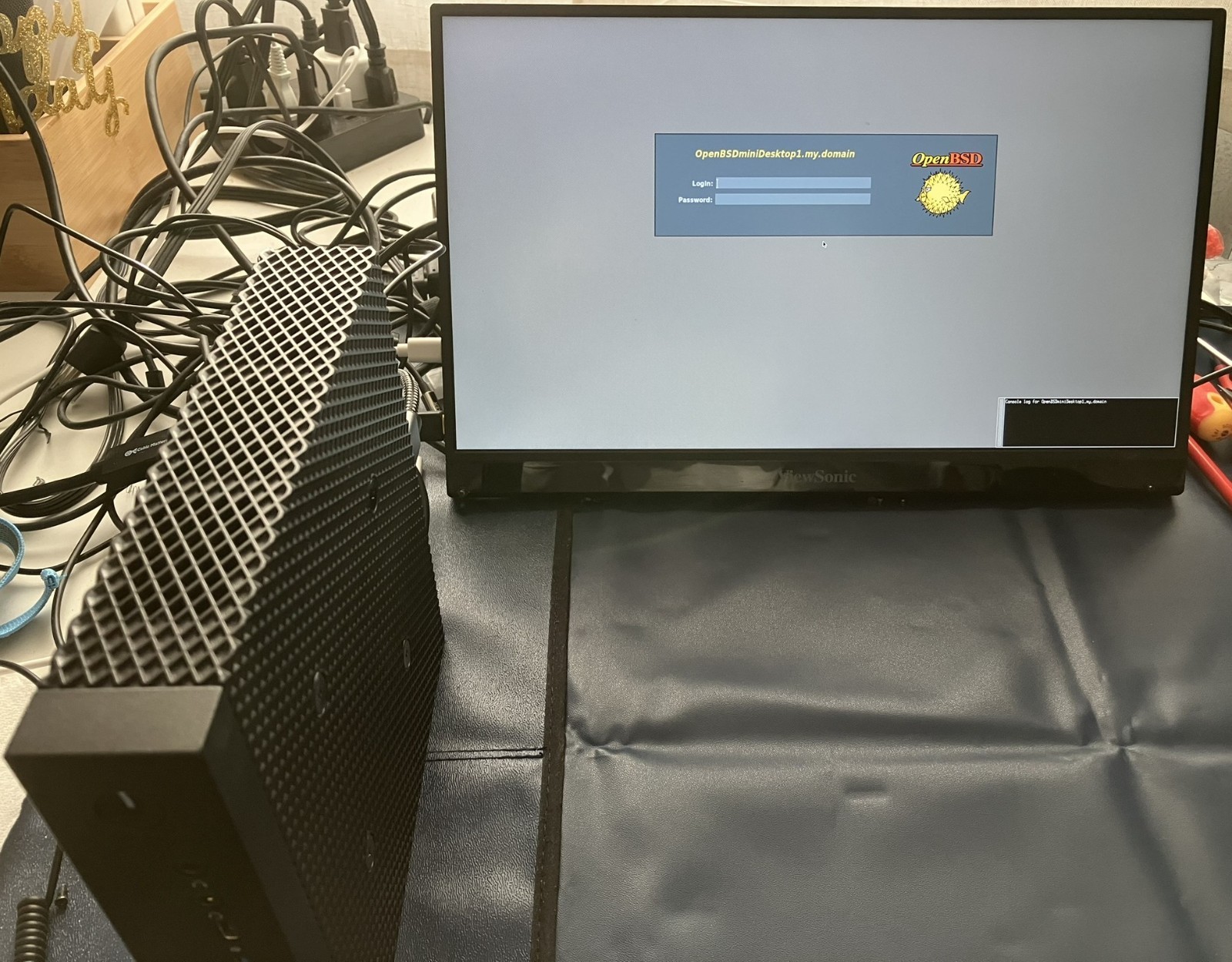 OpenBSD fanless mini desktop 4 GB RAM Raspberry Pi alternative