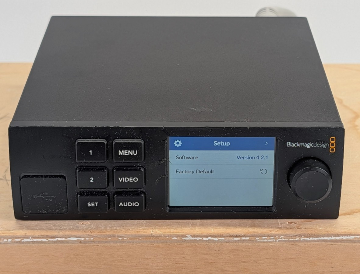 Blackmagic Web Presenter w/Smart Panel – v4.2.1 Tested, Power Cord