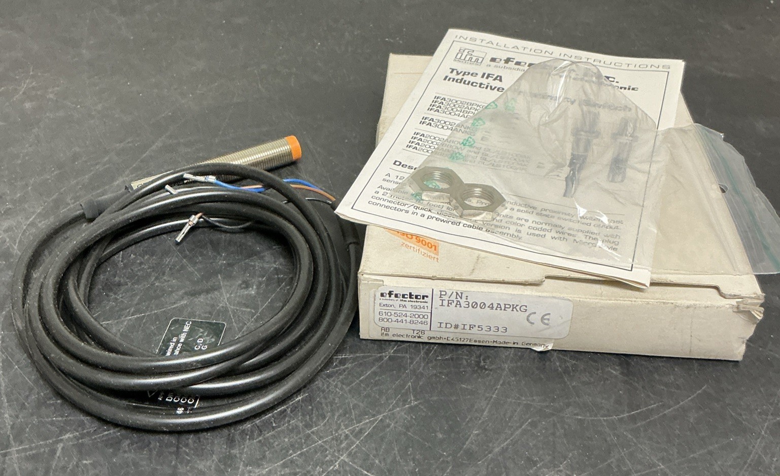 Efector IFA3004APKG Type IFA Inductive Proximity Switch