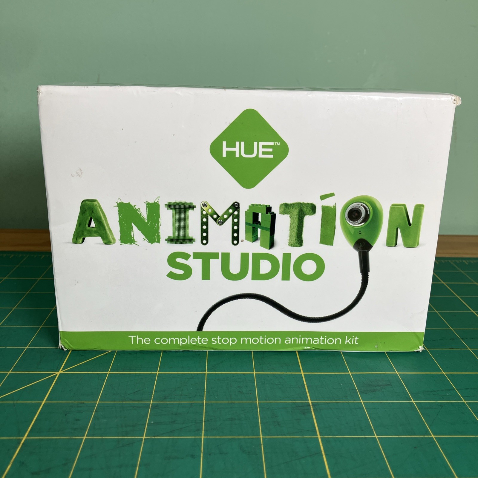 HUE Animation Studio Complete Stop Motion Animation Kit-open Box Blue