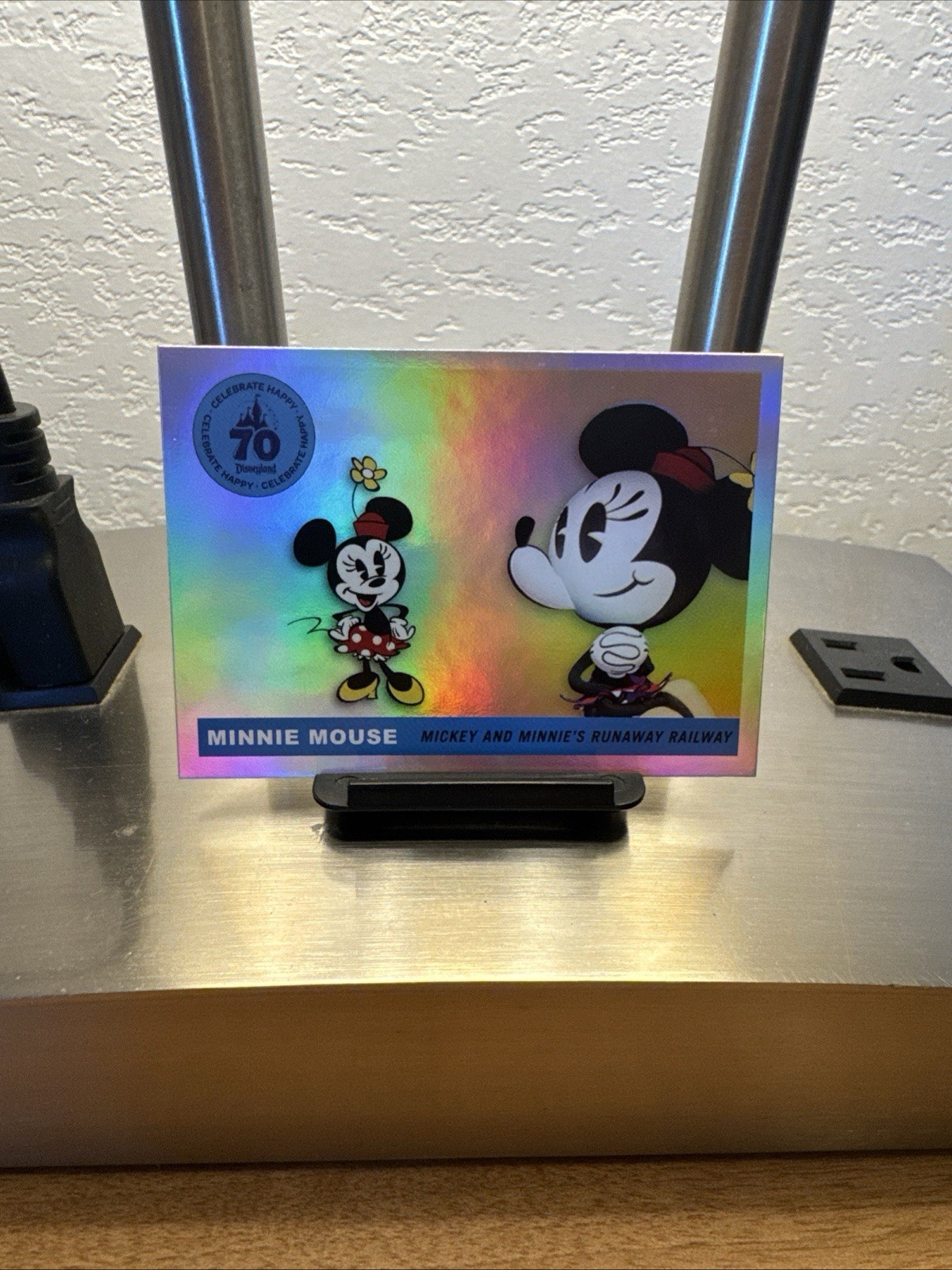 2025 Topps Disneyland 70th Anniversary Minnie Mouse Rainbow Foil T55-11