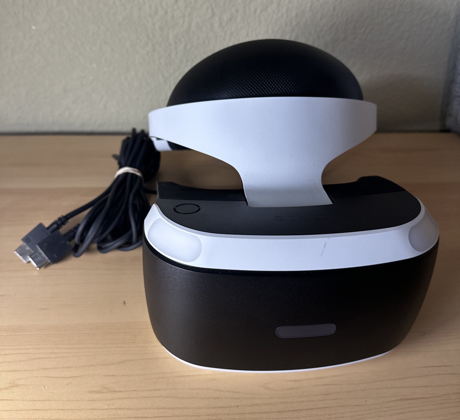 Sony PlayStation VR PS4 Headset ONLY CUH-ZVR2 PSVR Goggles PS V2