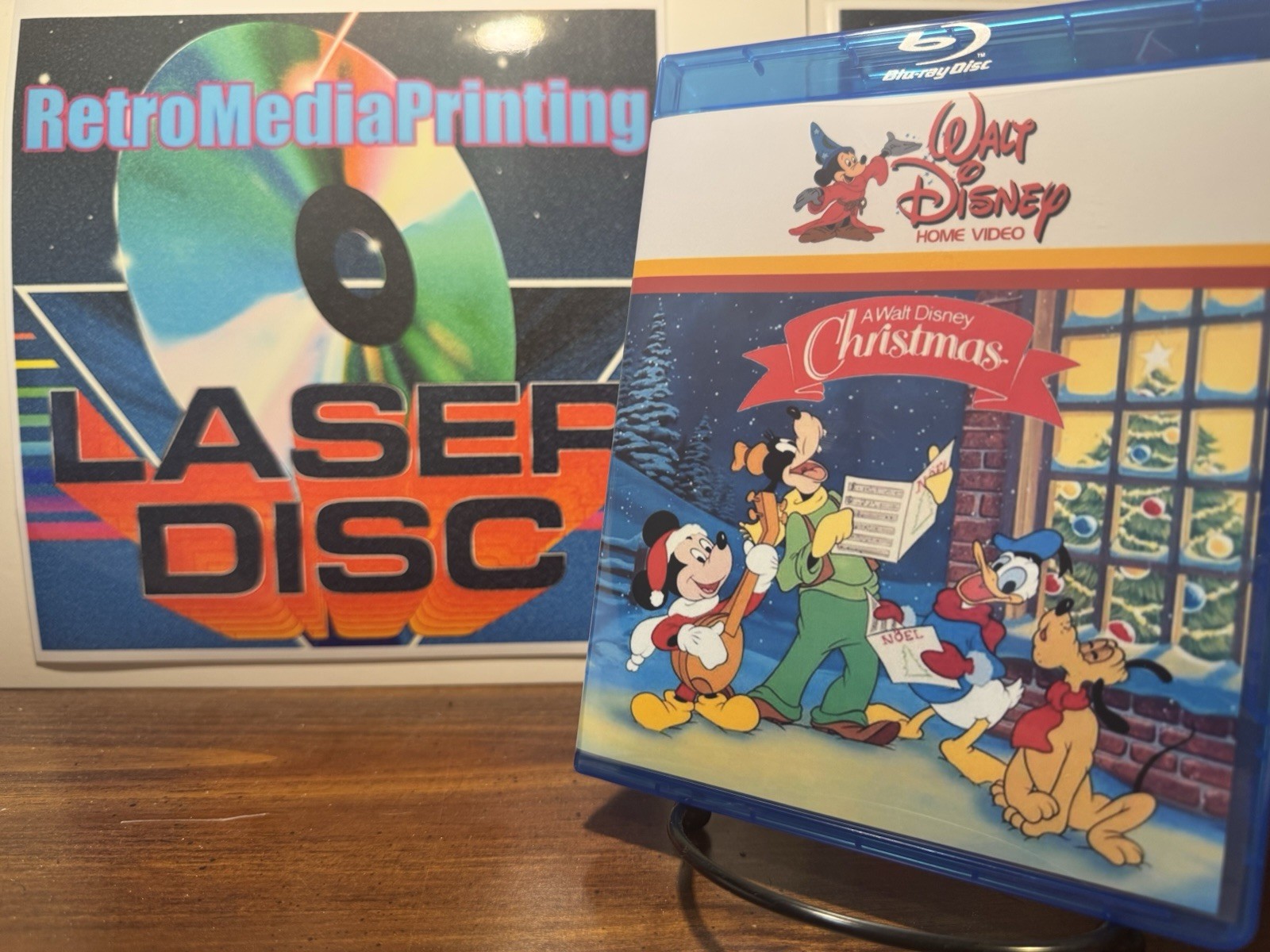 A Walt Disney Christmas Blu-ray Cover/Case (READDESCRIPTION)  18 Classic Cartoon